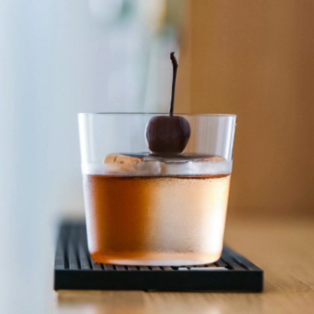 Ultra-Thin Crystal Whisky Glass. Hand-Blown Tumbler